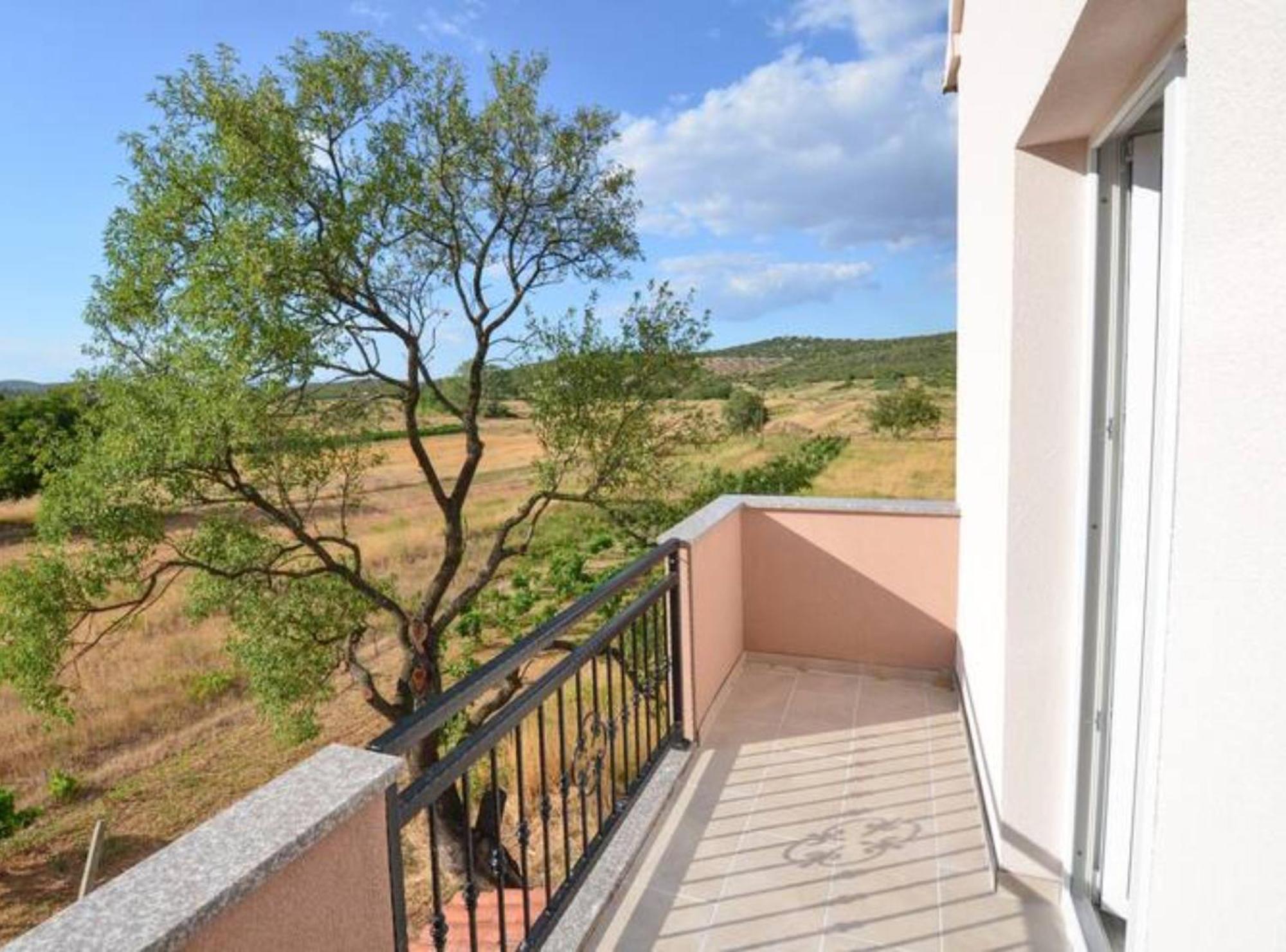 Apartment Villa Troskot Pirovac Zewnętrze zdjęcie